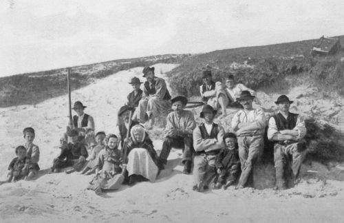 NATIVES OF COUNTY DONEGAL