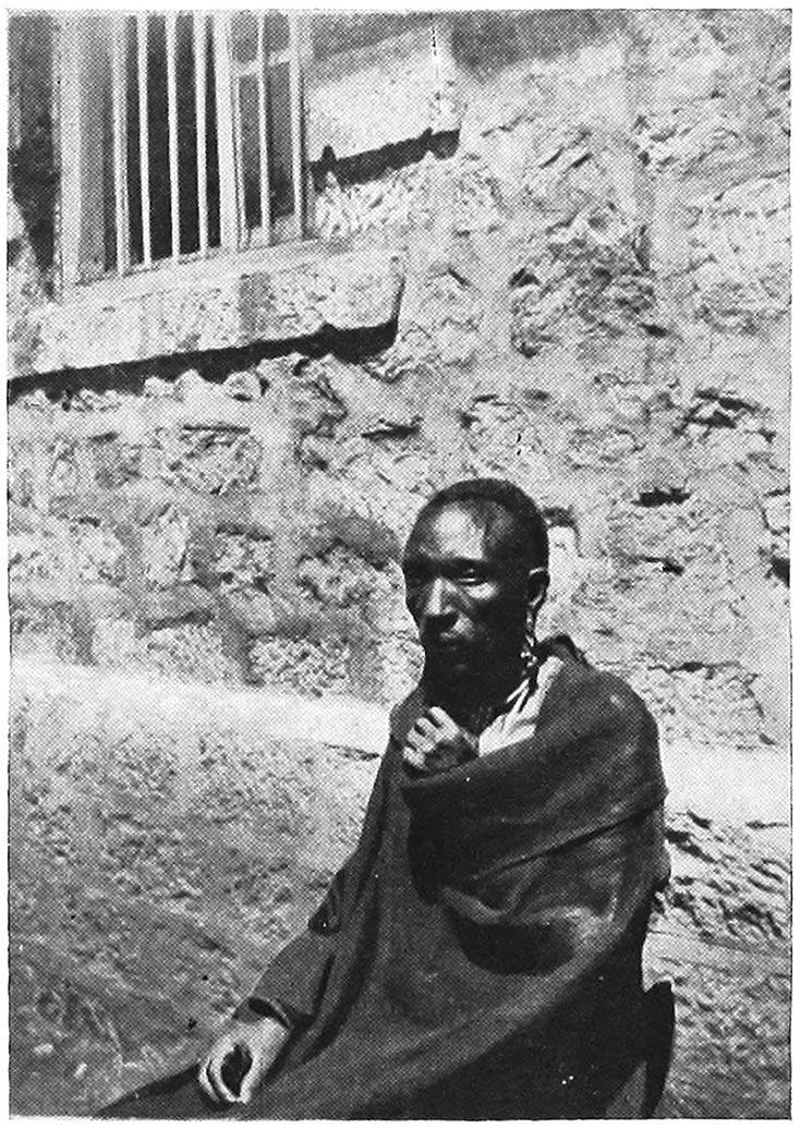 KIKUYU ESCARPMENT: A DOROBO ELDER, TORORI.